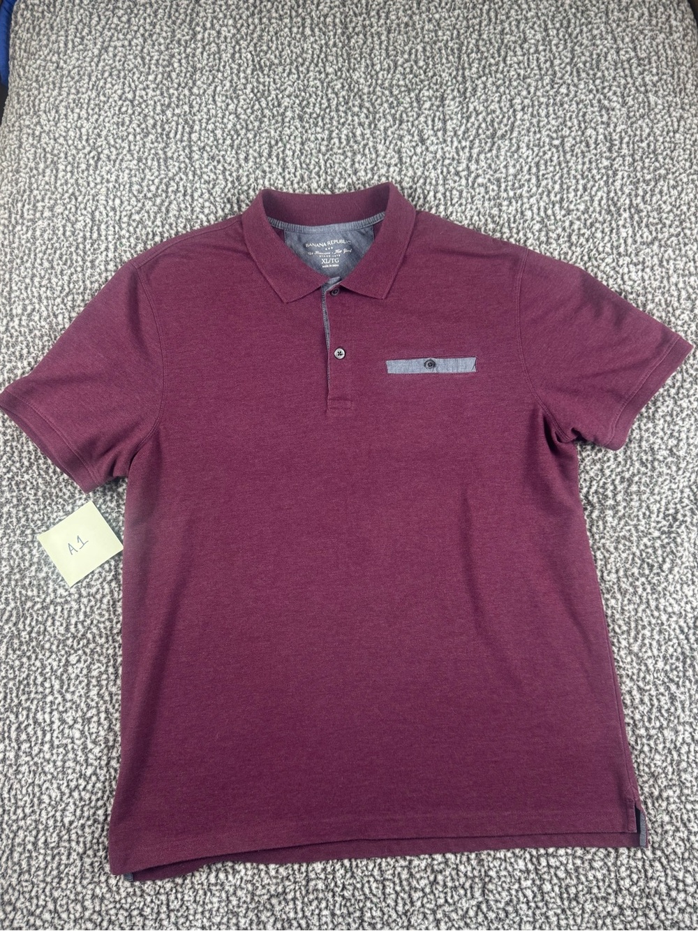 Banana Republic Men's Burgundy Polo Shirt XL